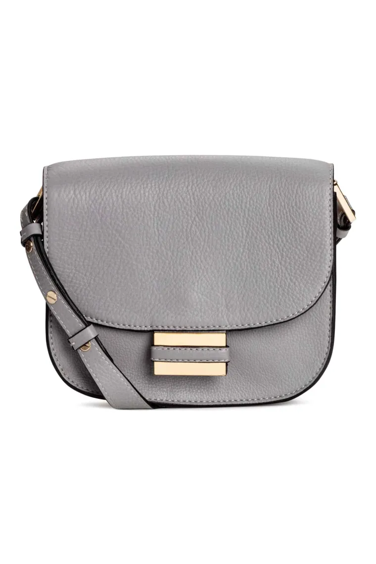 Mala torba 599,92 kune