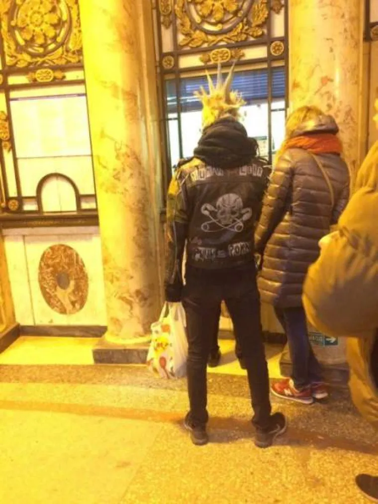 PODZEMNE ŽELJEZNICE IZGLEDAJU KAO JAKO BIZARNE MODNE PISTE: Ovi 'modeli' žive u nekom svojem svijetu