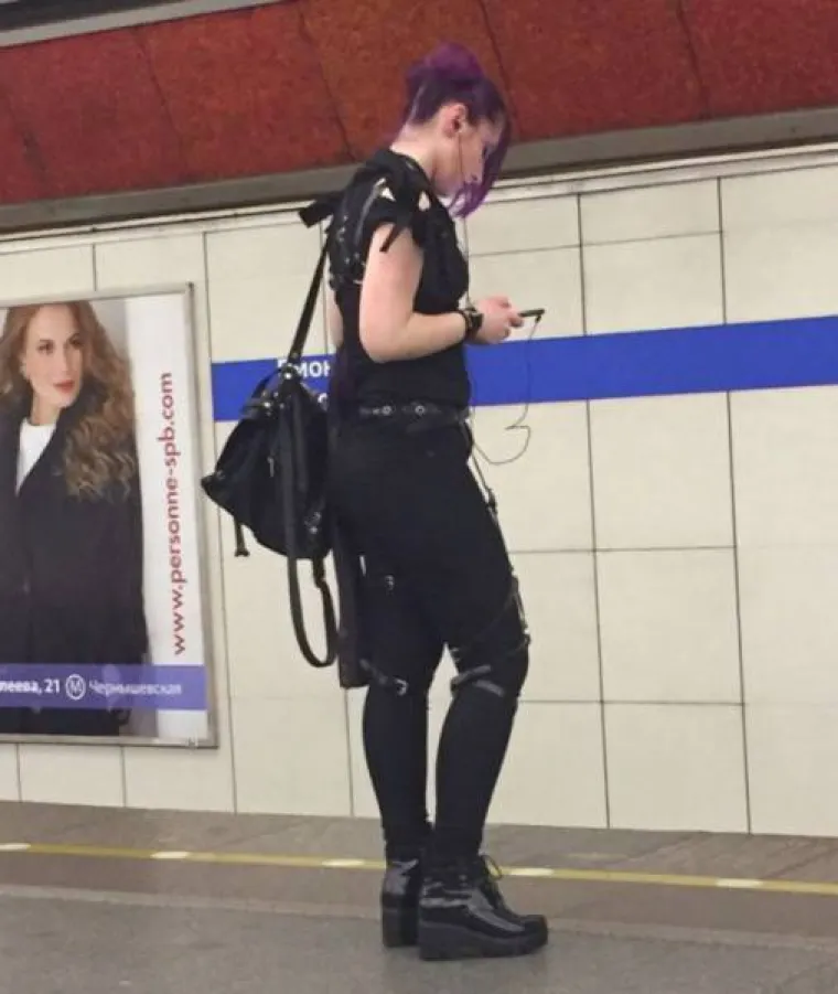 PODZEMNE ŽELJEZNICE IZGLEDAJU KAO JAKO BIZARNE MODNE PISTE: Ovi 'modeli' žive u nekom svojem svijetu