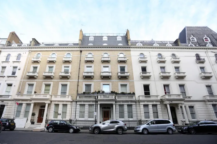 Naselje Kensington, u kojem se nalazi adresa Ivice Todorića, jedno je od najeltnijih naselja u gradu. Zgrada u kojoj boravi Ivica Todorić smje&scaron;tena je u ulici Emperors Gate.
Photo: Borna Filic/PIXSELL