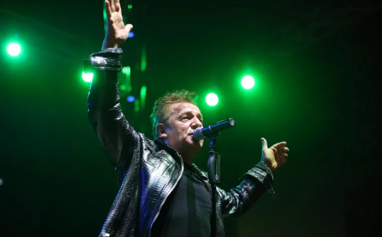 'HRVATSKA NOĆ' U FRANKFURTU: Pogledajte koja su velika imena hrvatske estrade zapjevala za Hrvate u iseljeni&scaron;tvu