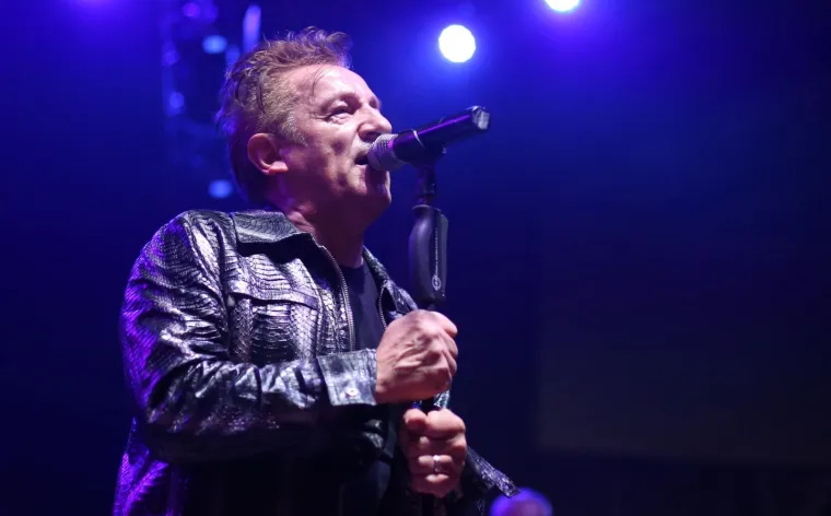 'HRVATSKA NOĆ' U FRANKFURTU: Pogledajte koja su velika imena hrvatske estrade zapjevala za Hrvate u iseljeni&scaron;tvu