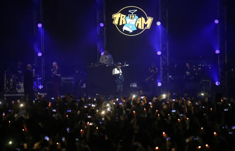 Legendarni Tram 11 održao povratnički koncert u prepunom Domu sportova