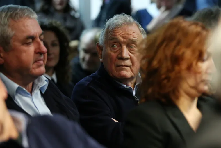 Održana komemoracija za novinara Milana Jajčinovića