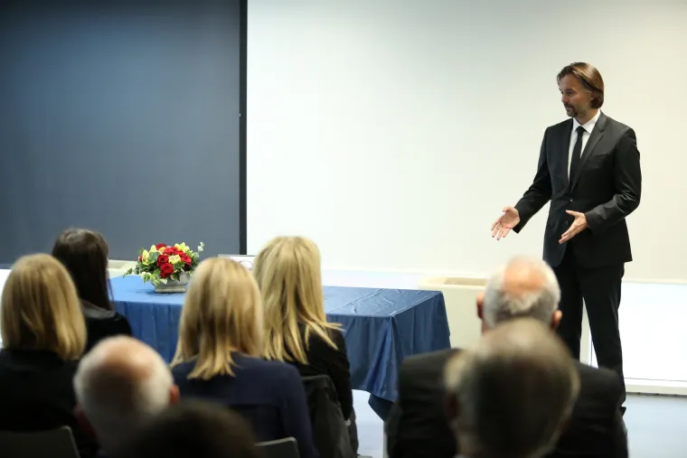 Održana komemoracija za novinara Milana Jajčinovića