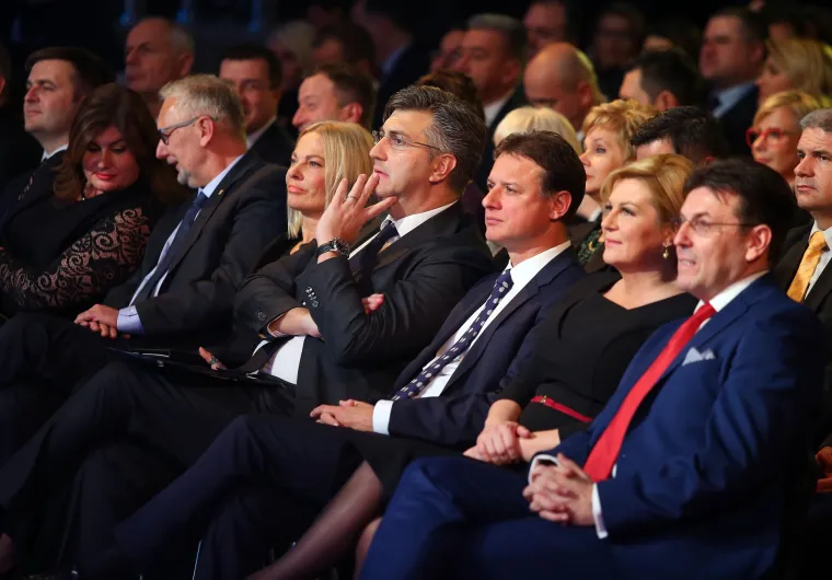 Dodijeljene Zlatne kune: rovinjska Maistra najbolja, na svečanoj ceremoniji politička i poduzetnička elita