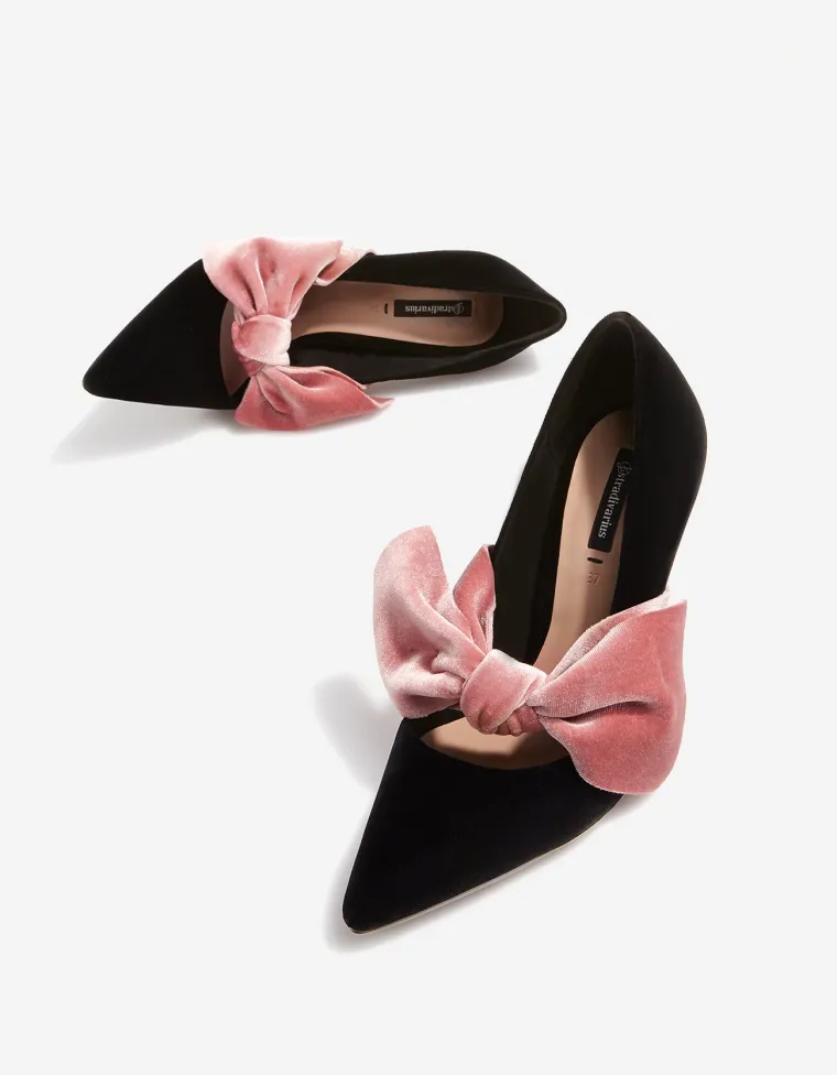 Cipele na petu s mašnom, Stradivarius, 249,90 kuna
