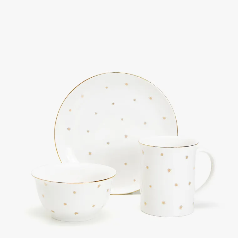 Servis za desert s motivom zvjezdica, Zara Home, Zdjela - 49,00 kuna, Tanjur - 69,00 kuna, Šalica - 69,00 kuna