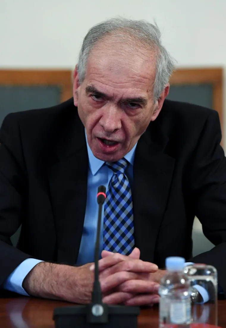 Na mno&scaron;tvo pitanja članova saborskog Istražnog povjerenstva za Agrokor odgovarao je biv&scaron;i guverner HNB-a i savjetnik Ivice Todorića Željko Rohatinski, koji je 12 godina vodio sredi&scaron;nju banku, a prije i nakon toga bio u Agrokoru.