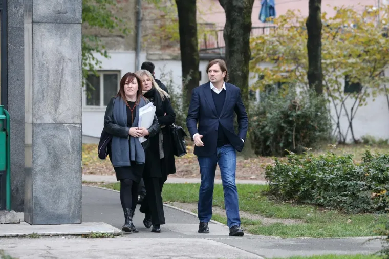 SEVERINA I POPOVIĆ OPET BILI NA SUDU: Pjevačicu je na roči&scaron;te dopratio suprug i pred svima je izljubio za hrabrost