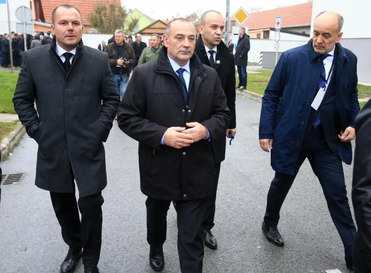 Ministar Tomo Medved