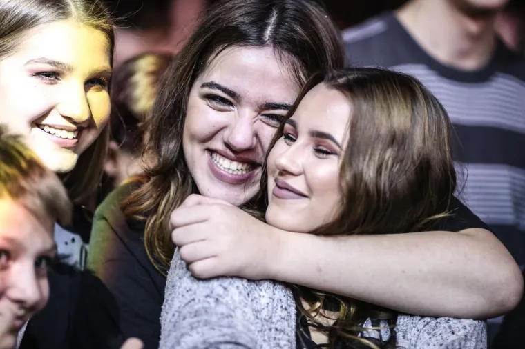 DUBIOZA KOLEKTIV ZAPALILA ARENU ZAGREB: Na koncertu bosanskohercegovačkog benda bila i Severina