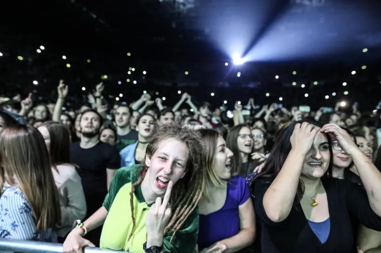 DUBIOZA KOLEKTIV ZAPALILA ARENU ZAGREB: Na koncertu bosanskohercegovačkog benda bila i Severina