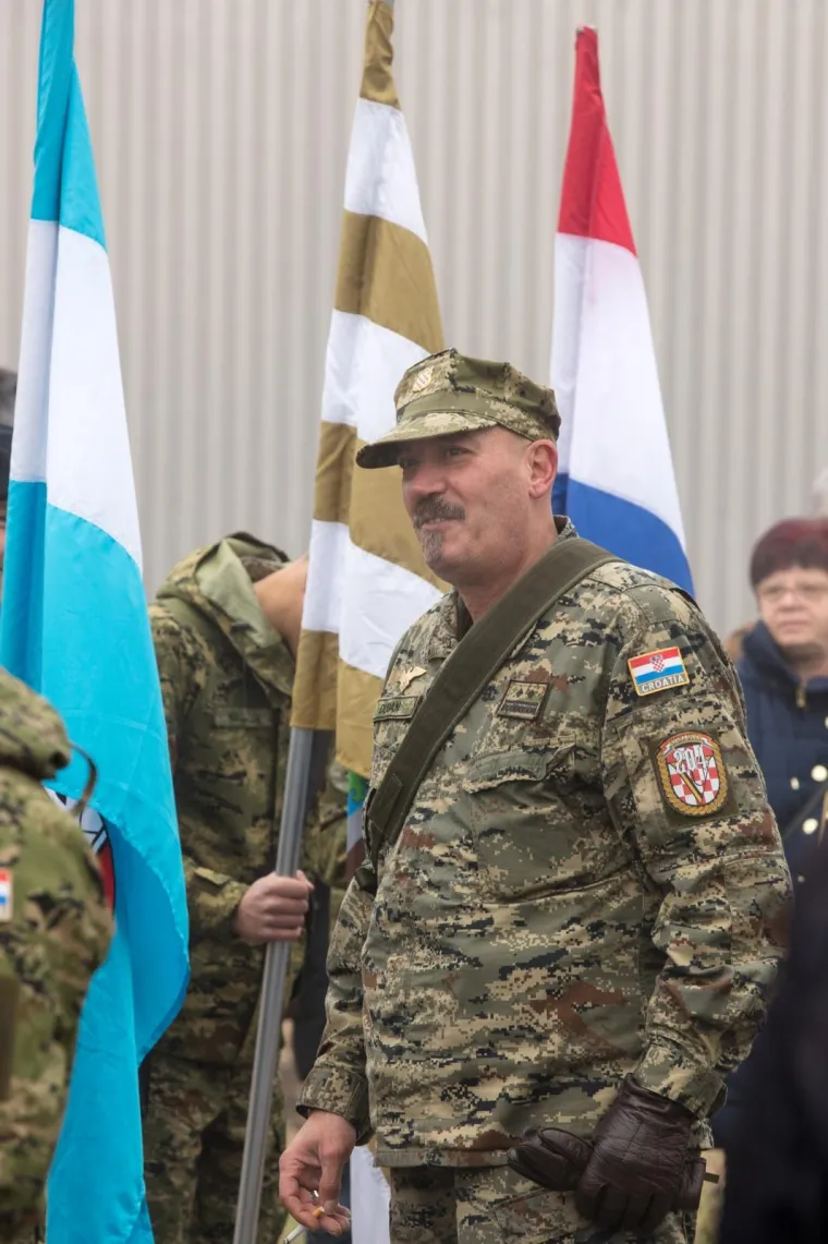 TUŽNA OBLJETNICA: Kolonom sjećanja obilježena 26. godišnjica stradanja branitelja i civila u Borovu naselju