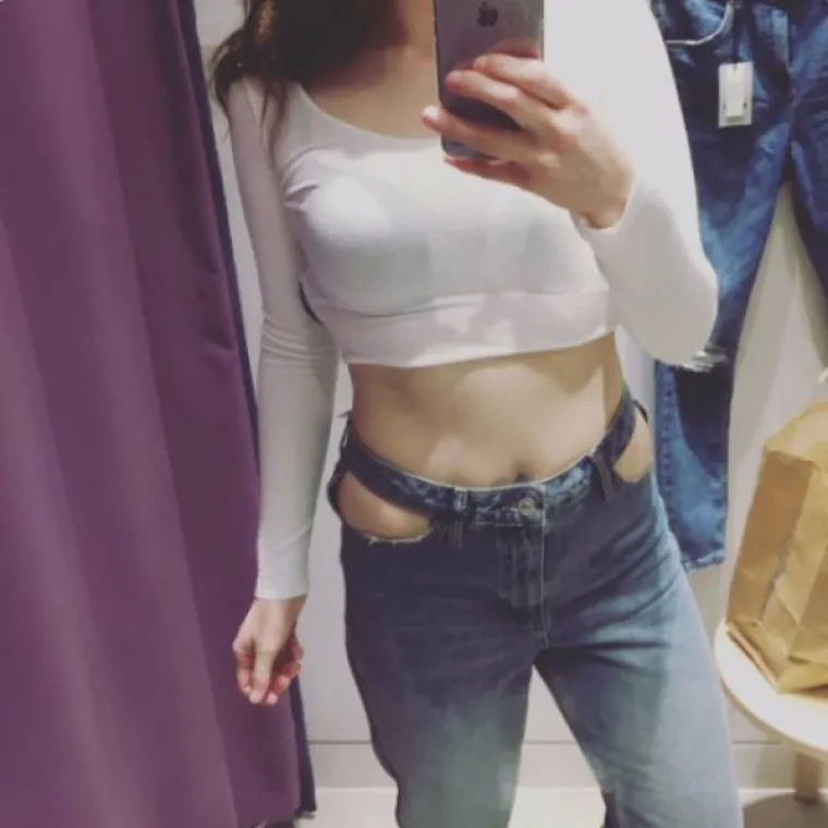 Danas postoji odjeća za svačiji ukus pa tako i za one bez ukusa. U galeriji smo okupili baš takve krpice koje vjerojatno ne bi trebale niti postojati...