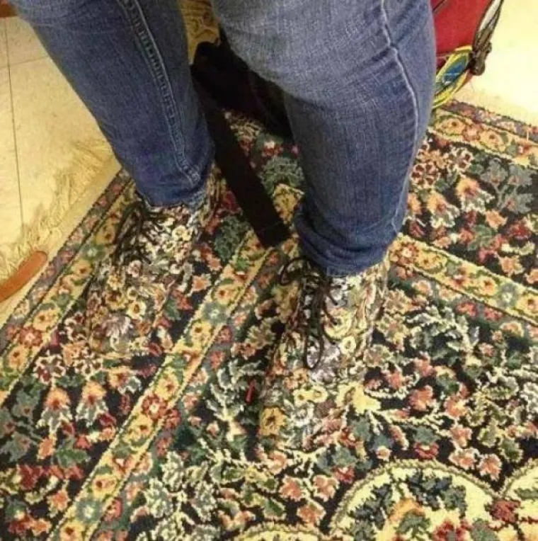 ODJEĆA KOJA ZAISTA NE BI SMJELA POSTOJATI: Toliko neukusa na jednom mjestu... gledajte samo ako ste hrabri