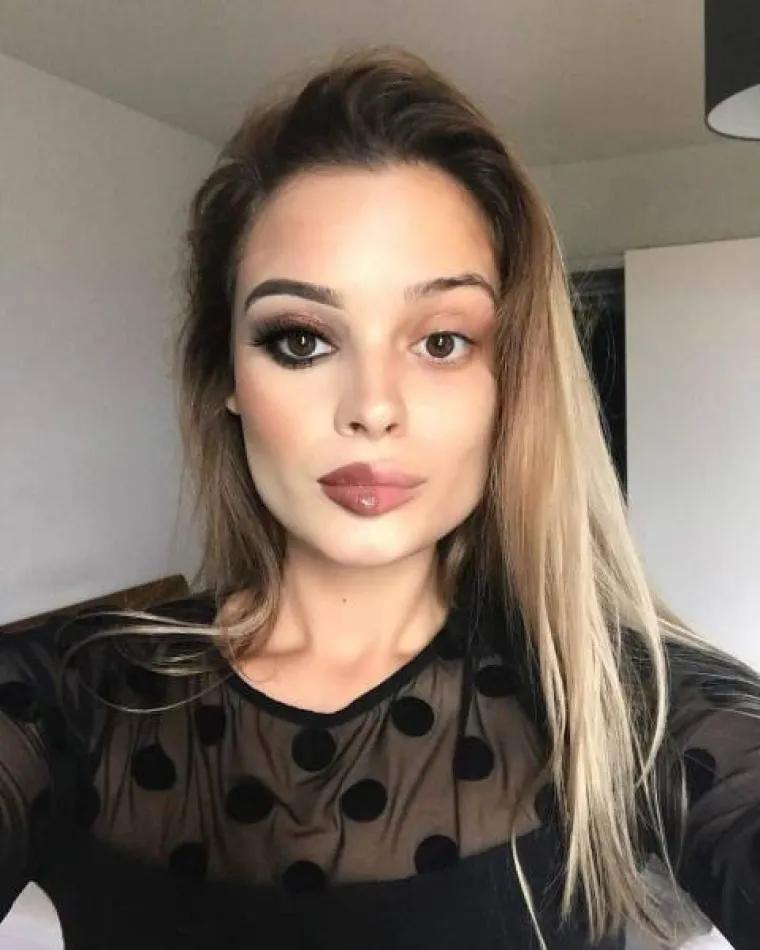 OGOLILE SE KAO NIKAD DO SAD: Cure na Instagramu pokazale kako izgledaju sa šminkom, a kako bez nje