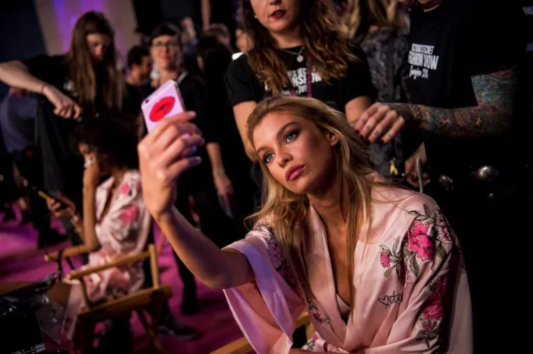 Victoria's Secret u Šangaju: Najslavnije svjetske ljepotice pokazale raskošna tijela na modnoj pisti