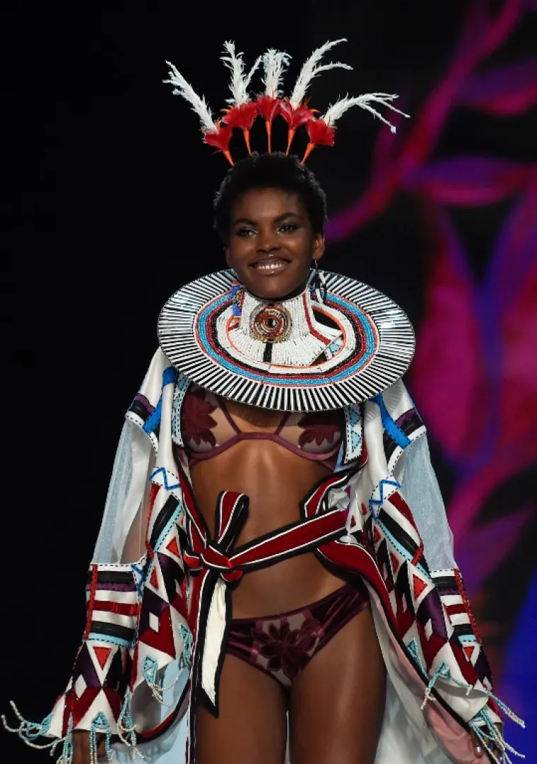 Victoria's Secret u &Scaron;angaju: Najslavnije svjetske ljepotice pokazale rasko&scaron;na tijela na modnoj pisti