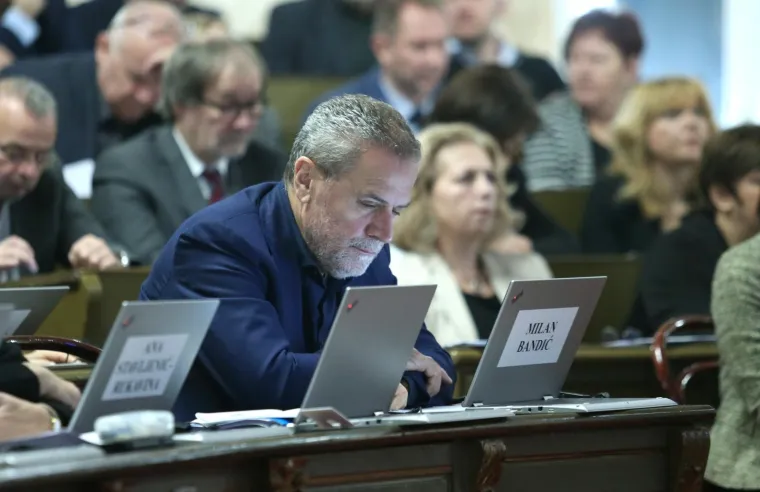 Prvi put u povijesti Skup&scaron;tine: na sjednici o gospodarenju otpadom prvi se put glasovalo elektronski