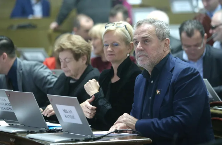 Prvi put u povijesti Skup&scaron;tine: na sjednici o gospodarenju otpadom prvi se put glasovalo elektronski