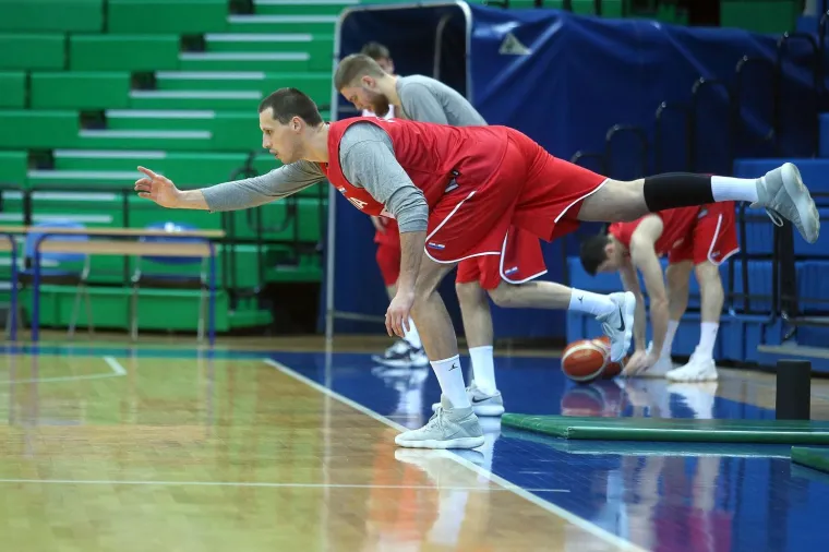 KRENULE SU PRIPREME HRVATSKE: Pogledajte kako vježbaju igrači od kojih očekujemo da nas odvedu na Svjetsko prvenstvo