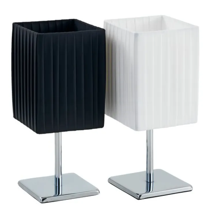 Stolna lampa, Jysk, 75 kuna