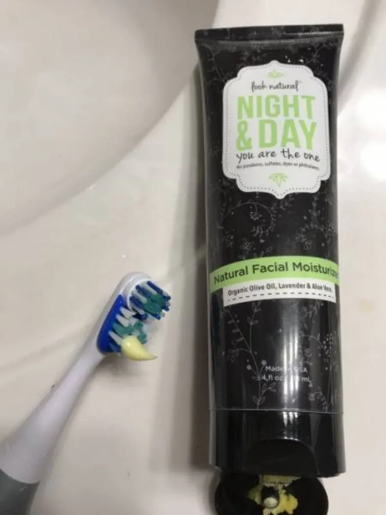 RODITELJI S MALOM DJECOM SU U VELIKIM PROBLEMIMA: Pogledajte kako se poku&scaron;avaju nositi s klincima, često neuspje&scaron;no