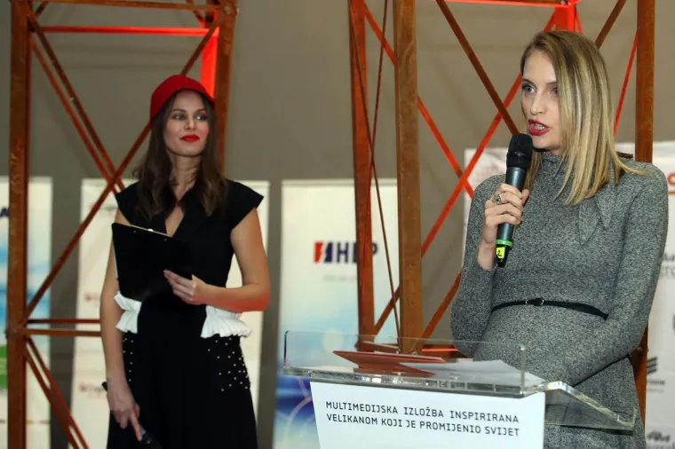 FUTURISTIČKI SPEKTAKL: Pogledajte kako izgleda izložba o Nikoli Tesli