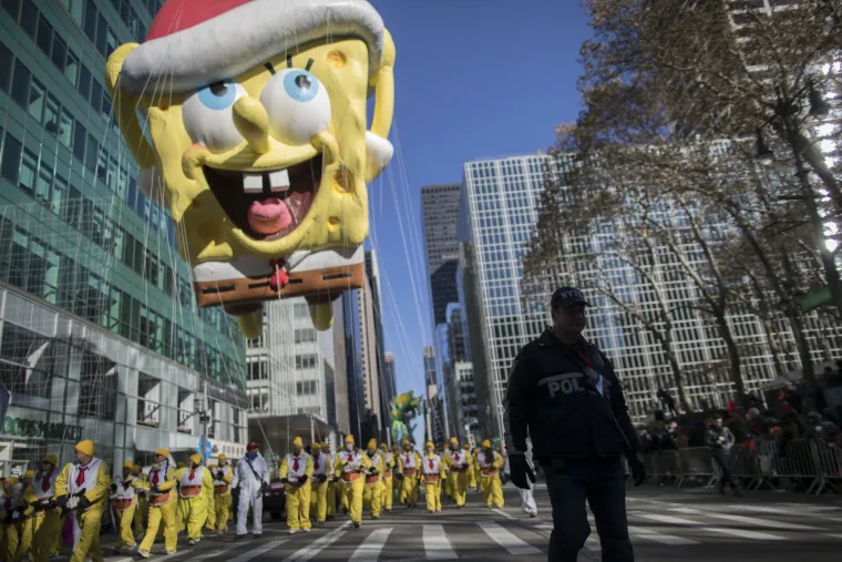 Veselje milijuna ljudi na ulicama New Yorka: okupili se zbog parade za Thanksgiving