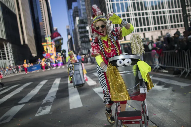 Veselje milijuna ljudi na ulicama New Yorka: okupili se zbog parade za Thanksgiving