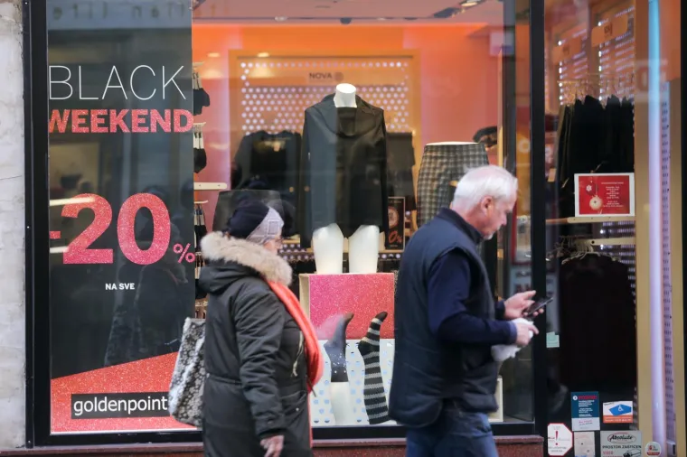 BEZ GUŽVI I BEZ VELIKIH POPUSTA: Evo kako izgleda popularni šoping praznik 'Crni petak' u Zagrebu