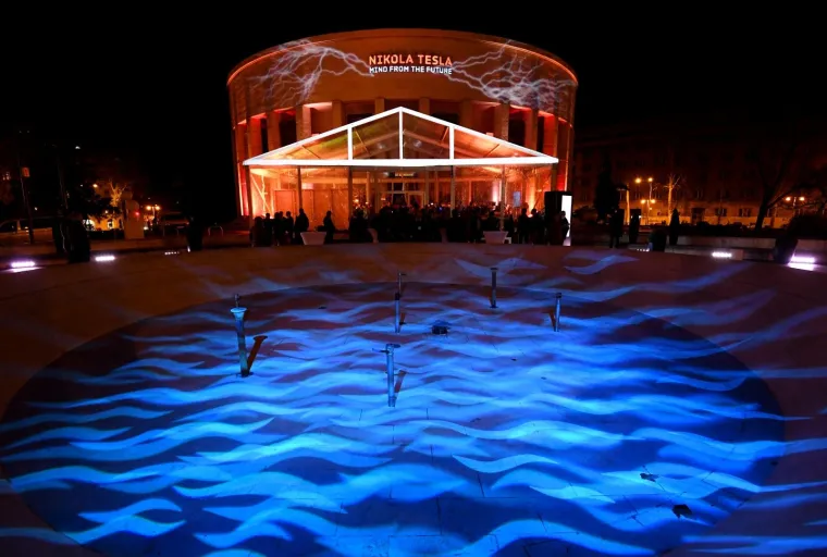 NIKOLA TESLA - MIND FROM THE FUTURE: U HDLU otvorena multimedijalna izložba, prisustvovala i predsjednica