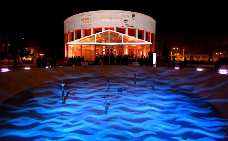 NIKOLA TESLA - MIND FROM THE FUTURE: U HDLU otvorena multimedijalna izložba, prisustvovala i predsjednica