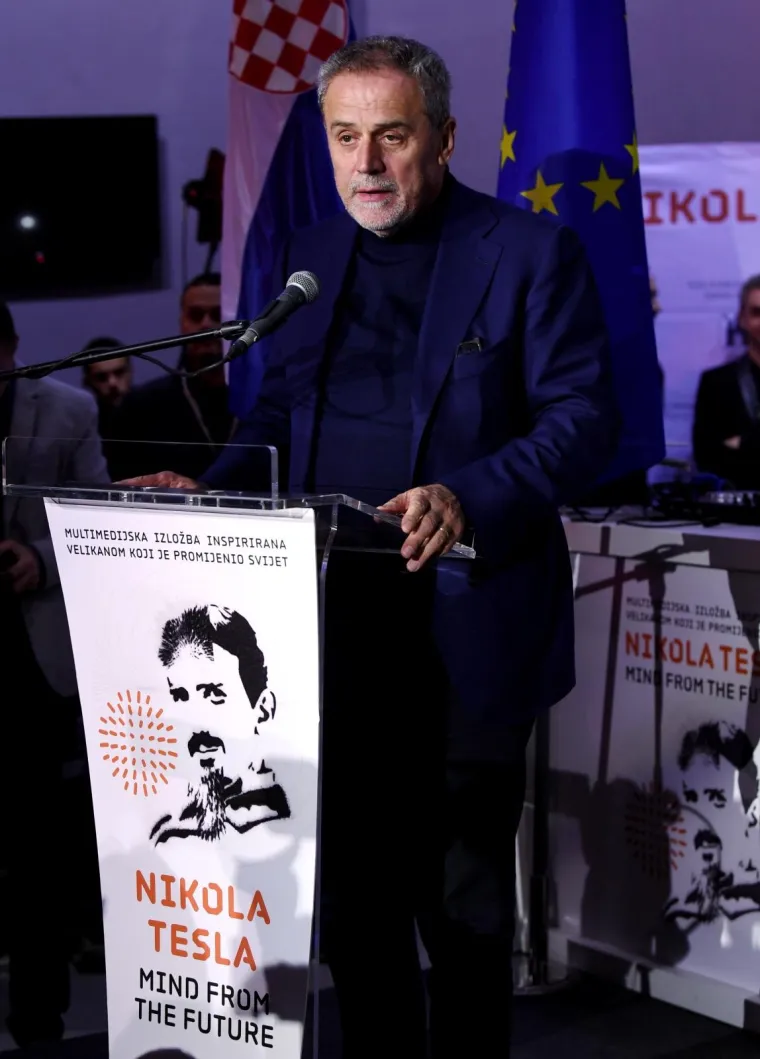 NIKOLA TESLA - MIND FROM THE FUTURE: U HDLU otvorena multimedijalna izložba, prisustvovala i predsjednica