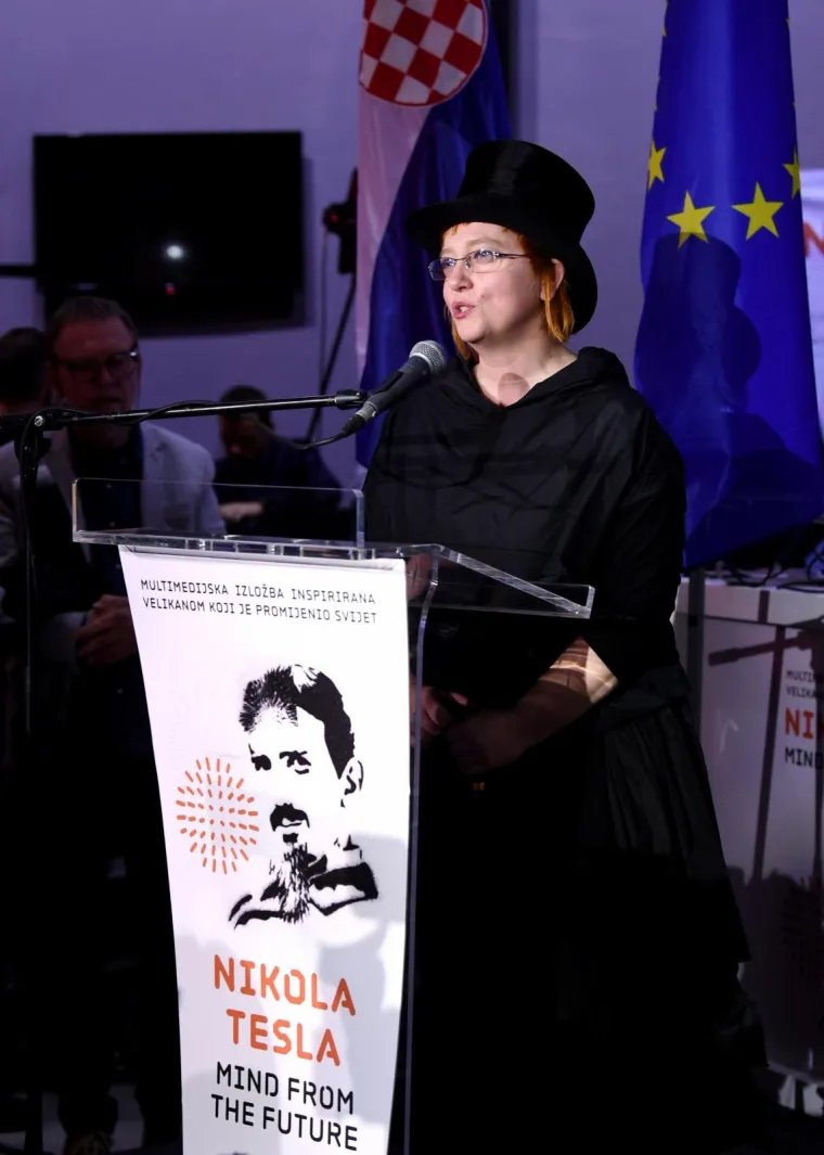 NIKOLA TESLA - MIND FROM THE FUTURE: U HDLU otvorena multimedijalna izložba, prisustvovala i predsjednica