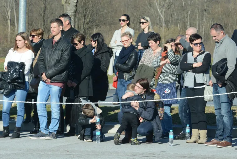 [FOTO] 'TIGROVI' U NATO MISIJI: 182 hrvatska vojnika ispraćena u Litvu