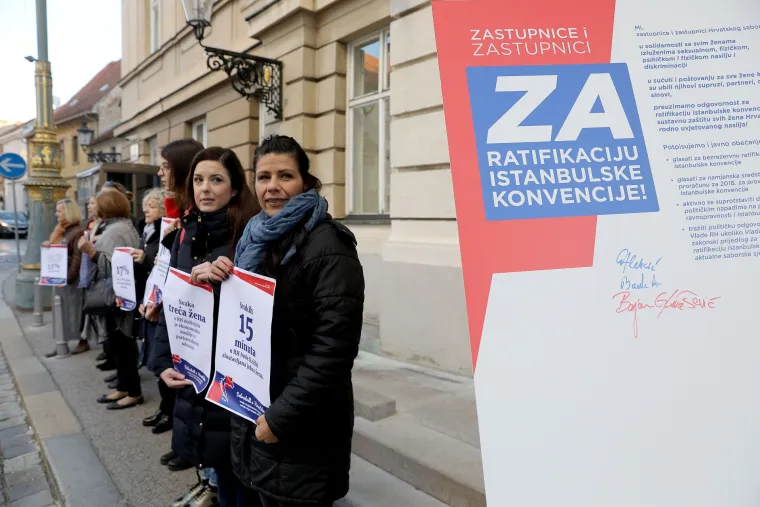 Ispred Sabora prosvjedna akcija za ratifikaciju Istanbulske konvencije