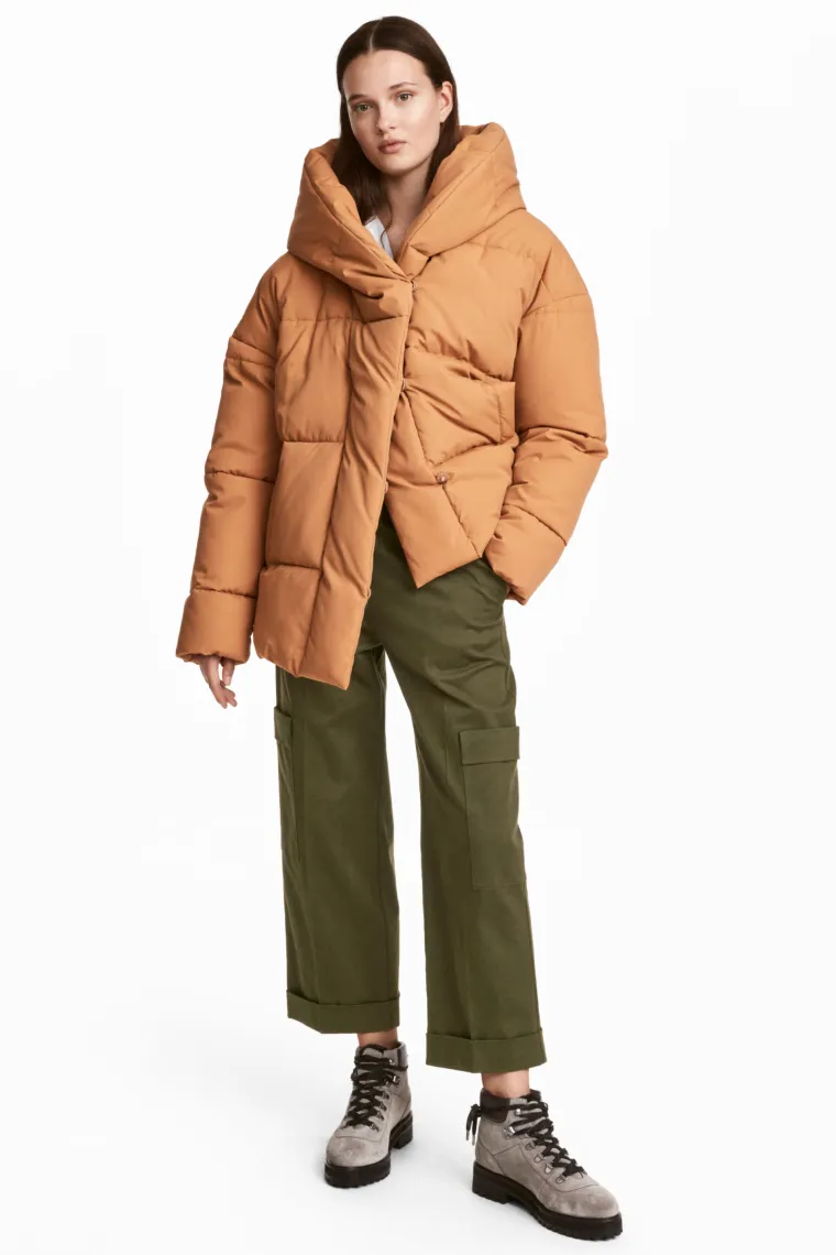 Oversized puffer jakna camel boje, H&amp;M, 374,89 kuna