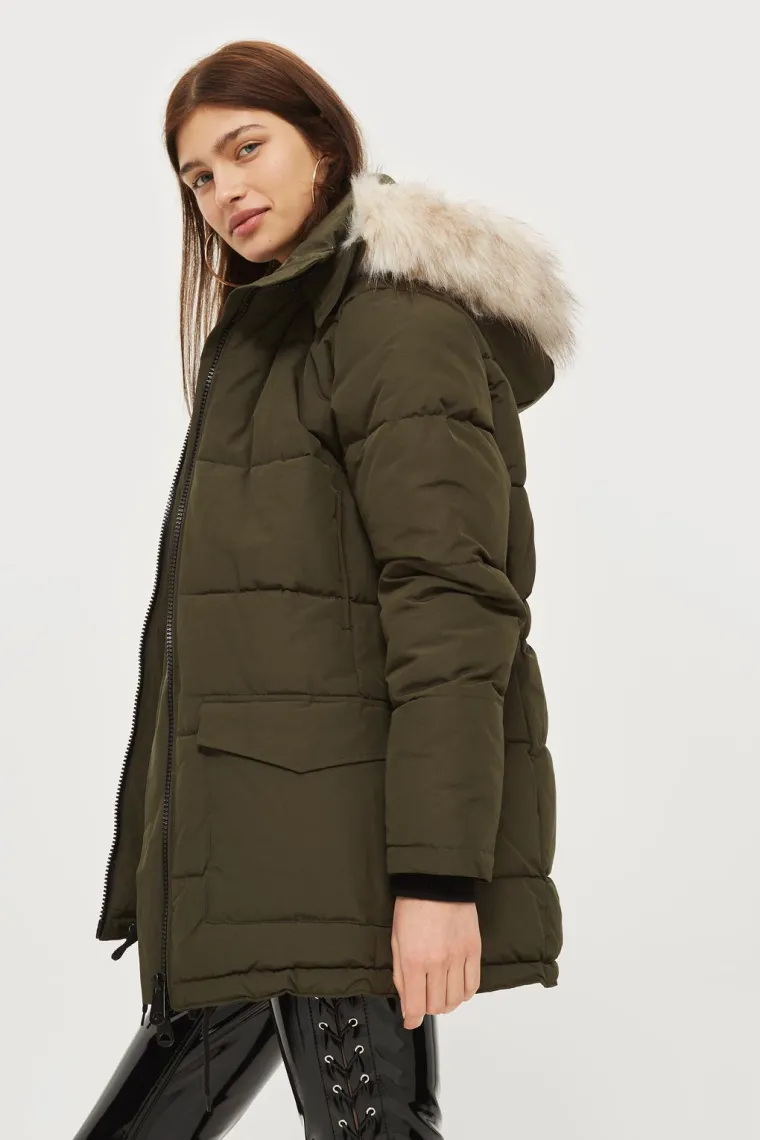 Klasična punjena jakna s kapuljačom, Topshop, 678,41 kuna