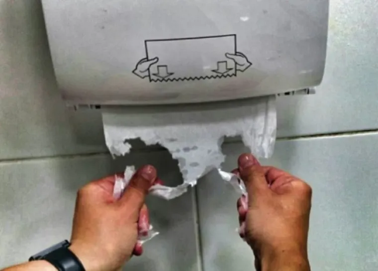 SITNICE KOJE POTPUNO IZBACUJU IZ TAKTA: Pogledajte ove slike i poku&scaron;ajte se ne naživcirati