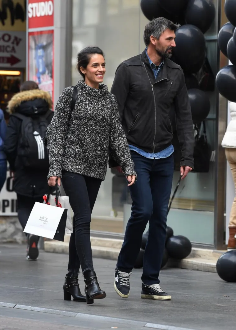 GORAN I NIVES VIŠE SE NE SKRIVAJU: Lijepa voditeljica nije skidala osmijeh s lica dok je s Ivaniševićem šetala Zagrebom