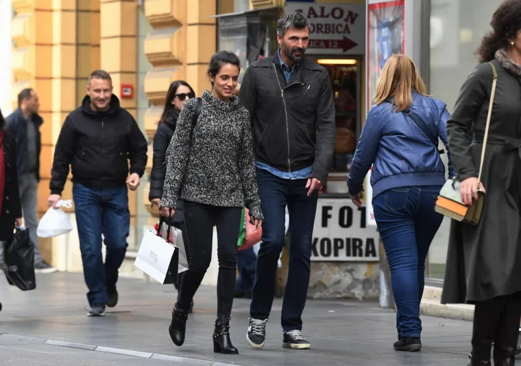 GORAN I NIVES VIŠE SE NE SKRIVAJU: Lijepa voditeljica nije skidala osmijeh s lica dok je s Ivaniševićem šetala Zagrebom