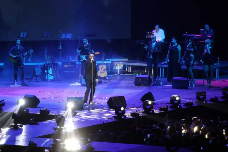 GRA&Scaron;O SPEKTAKLOM PROSLAVIO 20 GODINA KARIJERE: Preko 18.000 ljudi punim glasom pjevalo svaku pjesmu