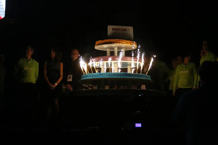 GRA&Scaron;O SPEKTAKLOM PROSLAVIO 20 GODINA KARIJERE: Preko 18.000 ljudi punim glasom pjevalo svaku pjesmu