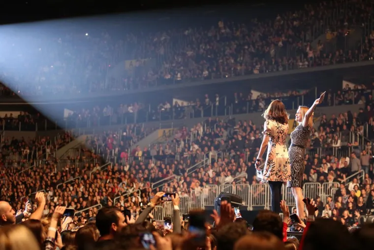 GRA&Scaron;O SPEKTAKLOM PROSLAVIO 20 GODINA KARIJERE: Preko 18.000 ljudi punim glasom pjevalo svaku pjesmu