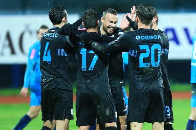 PRVACI U VINKOVCIMA: Rijeka protiv CIbalije traži pobjedu nakon pet kola