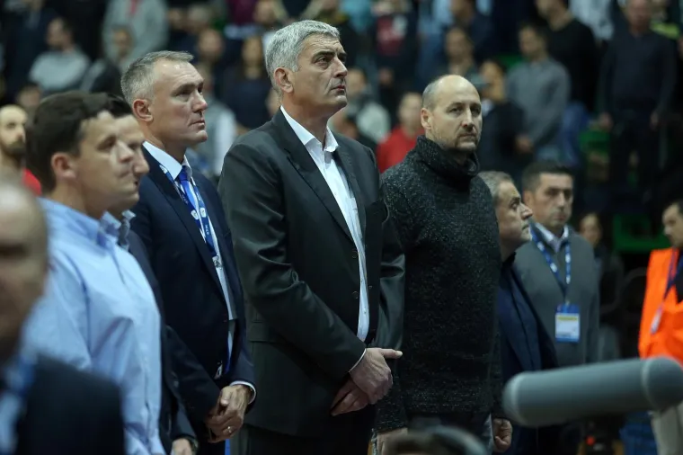 NAVIJAČI ISPUNILI TRIBINE CIBONE: Hrvatska ugostila Italiju u kvalifikacijama za SP