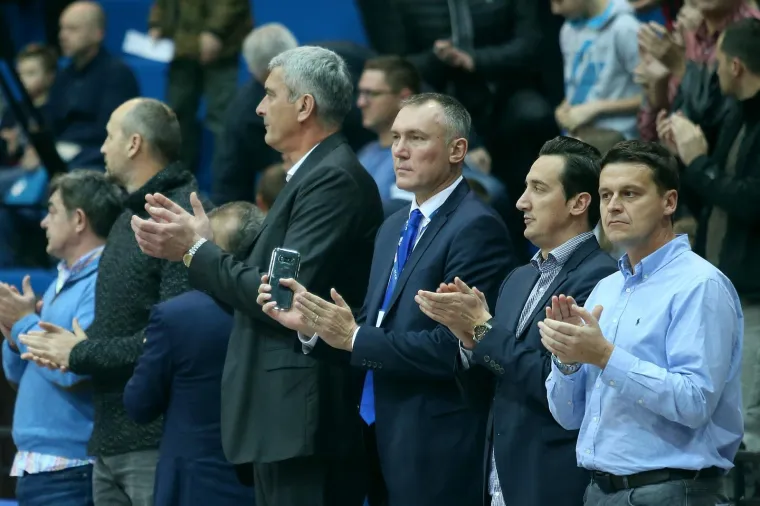 NAVIJAČI ISPUNILI TRIBINE CIBONE: Hrvatska ugostila Italiju u kvalifikacijama za SP