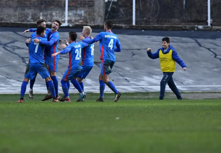 GRADSKI OBRAČUN U KRANJČEVIĆEVOJ: Dinamo protiv Rude&scaron;a u lovu na +14